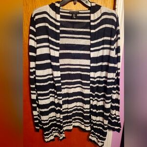 Long-sleeve Cardigan with hood